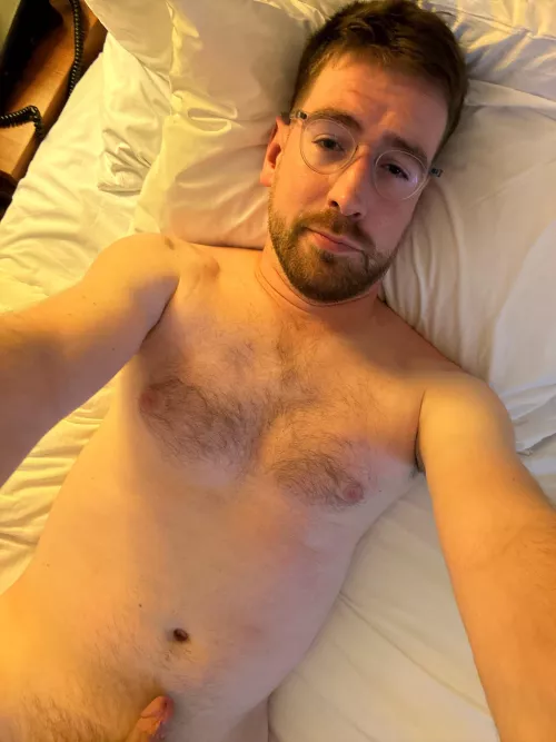 Bi 39. Tipsy and horny