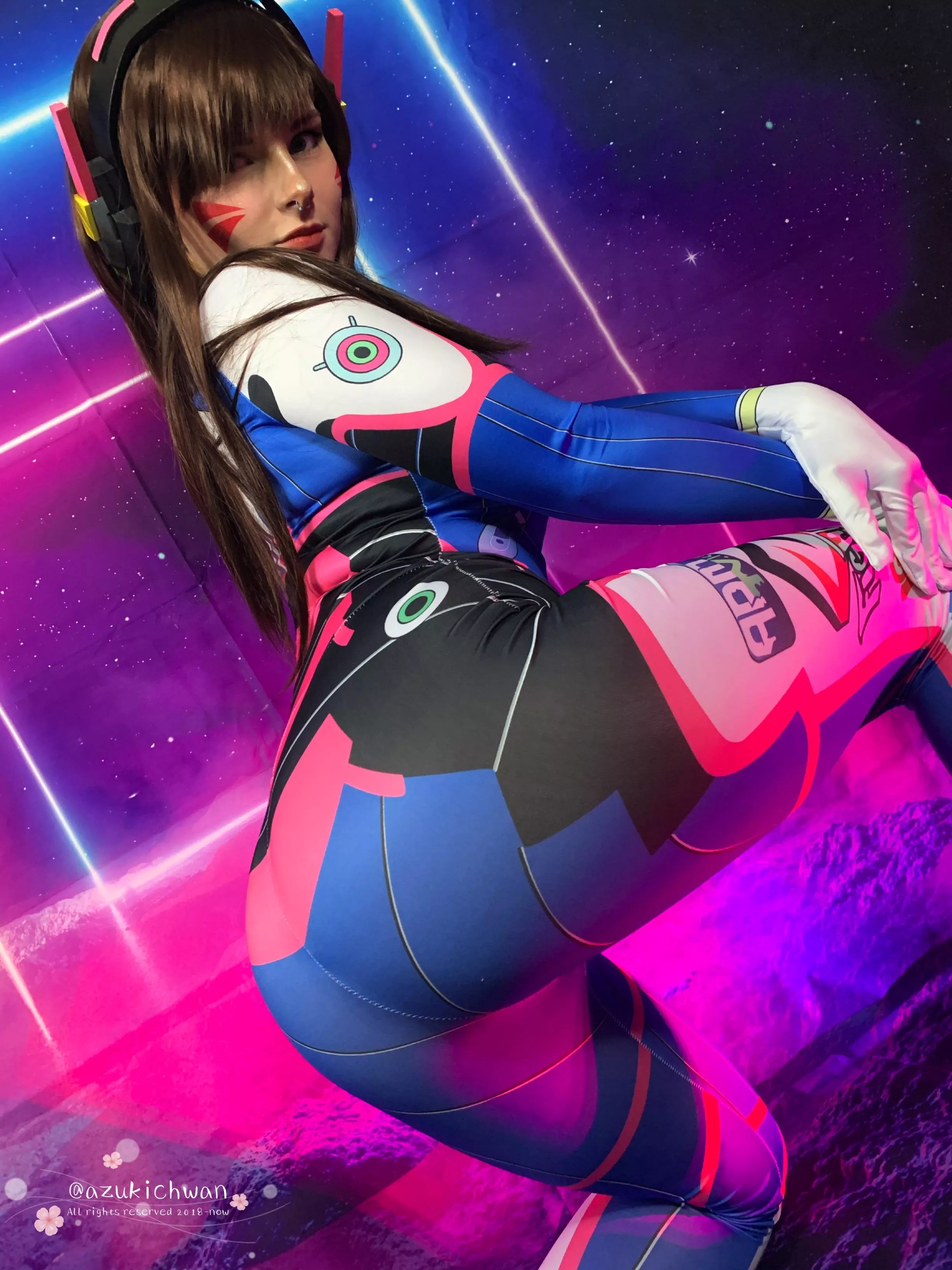 D.Va ready to step on you! (Azukichwan)