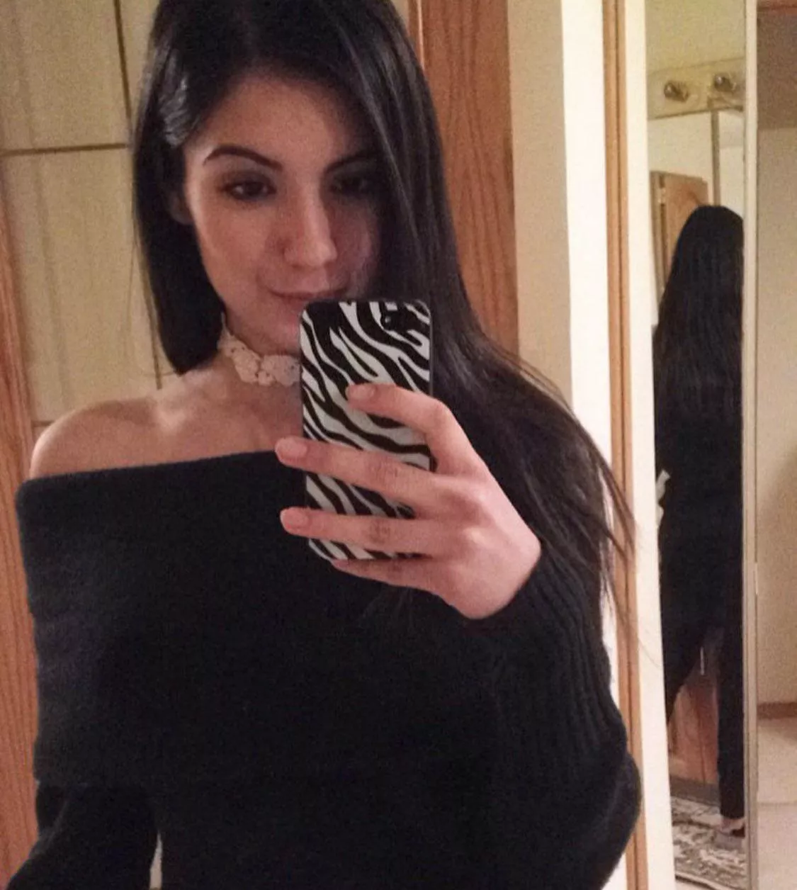 Found a pic of me wearing my first collar hehe