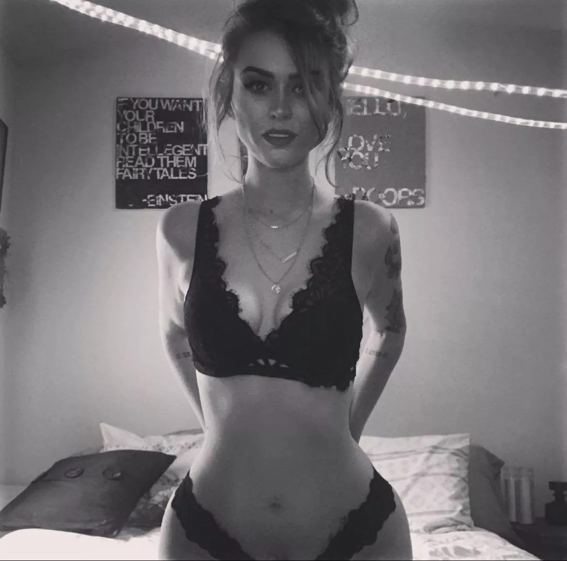 Had my best friend “accidentally” send this to my boyfriend and he immediately made an excuse to go to the bedroom for like 10min. I can’t until she shows me the convo