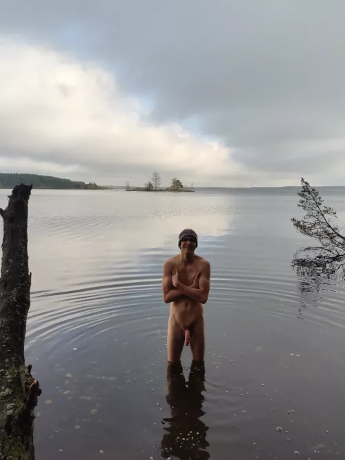 No one wants to see my nude pics 😐 maybe it's different here