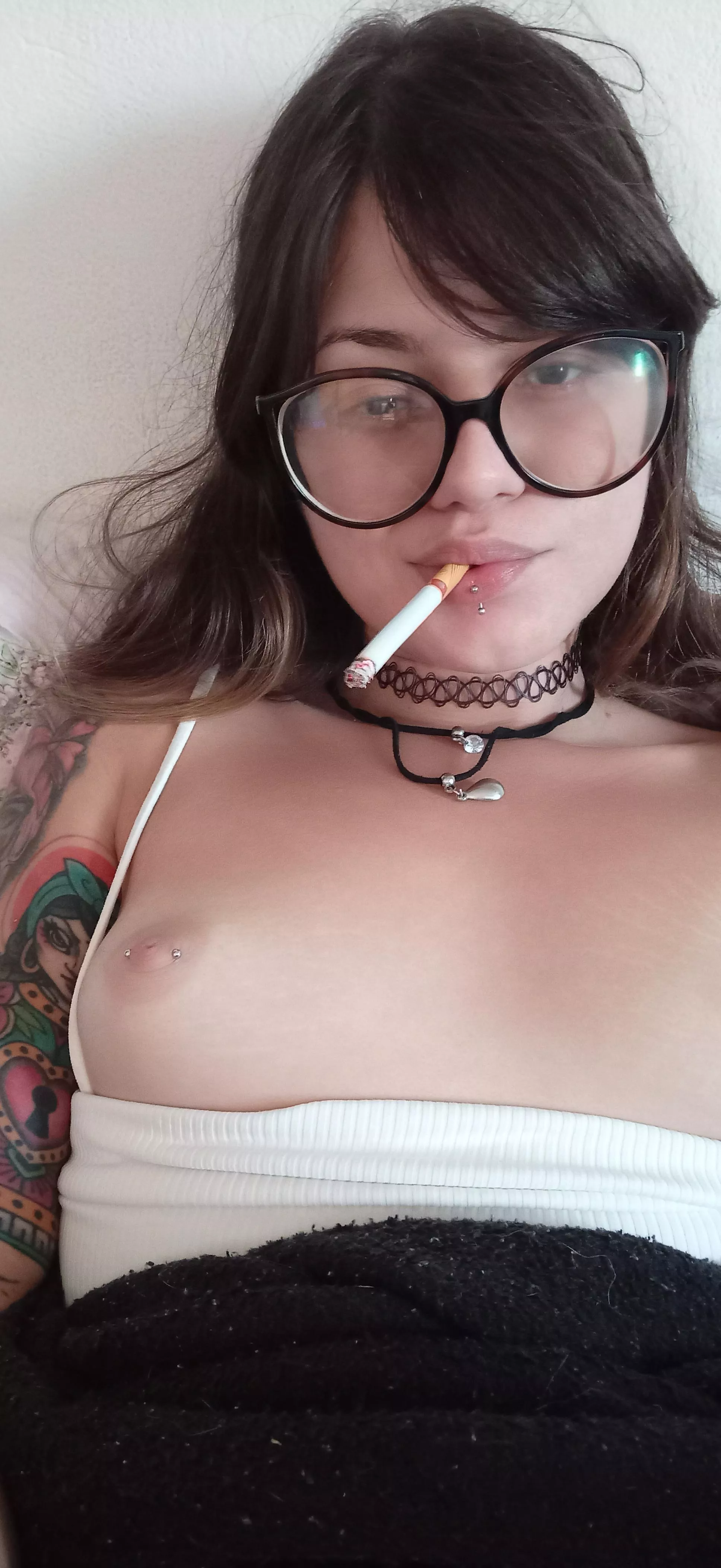 Smoking suits me hehe