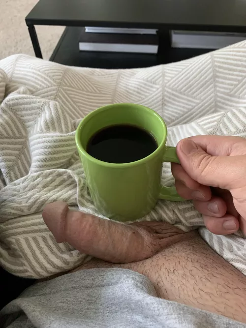 Sunday morning coffee. It’s a little bit chilly this morning 🍂