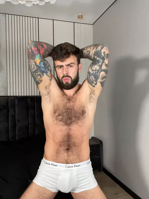 Who can help me and give me a head?