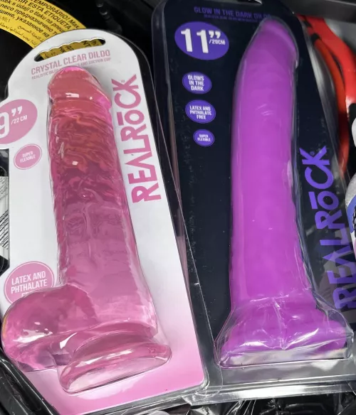 [39] Gonna play with these guys in a bit for those that want to see and share on Snap. DM me!