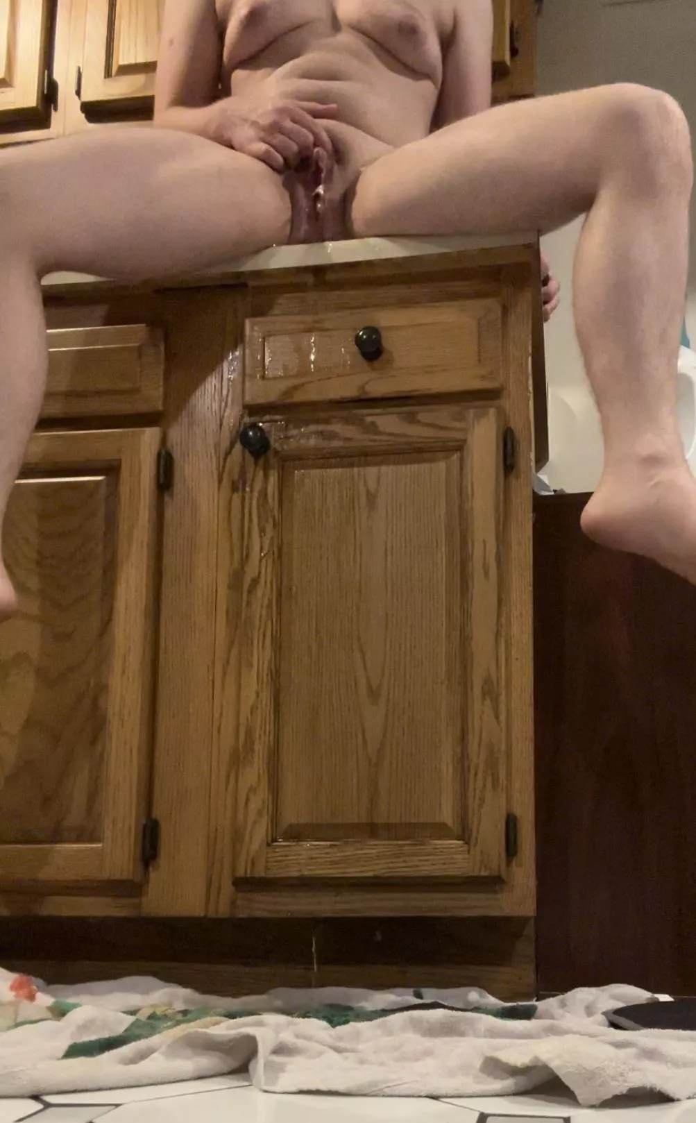 All I want to do is piss in places I’m not supposed to🤤