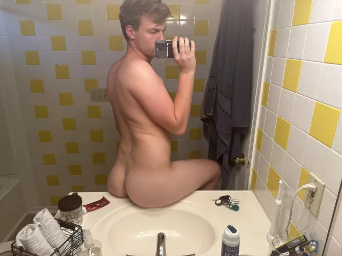 Ass pics 4 Ass pics?