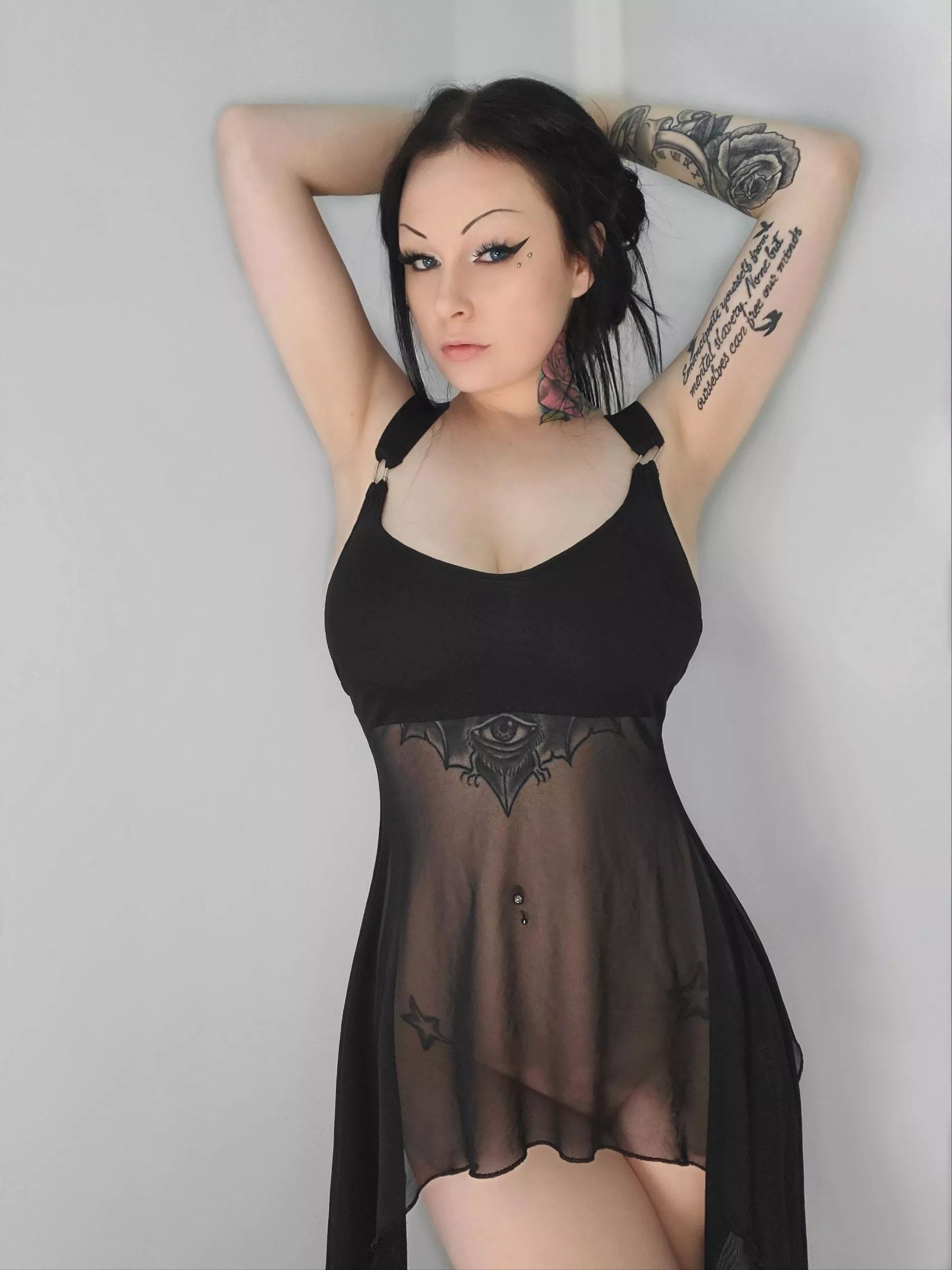 Choke me and tell me I'm a good girl