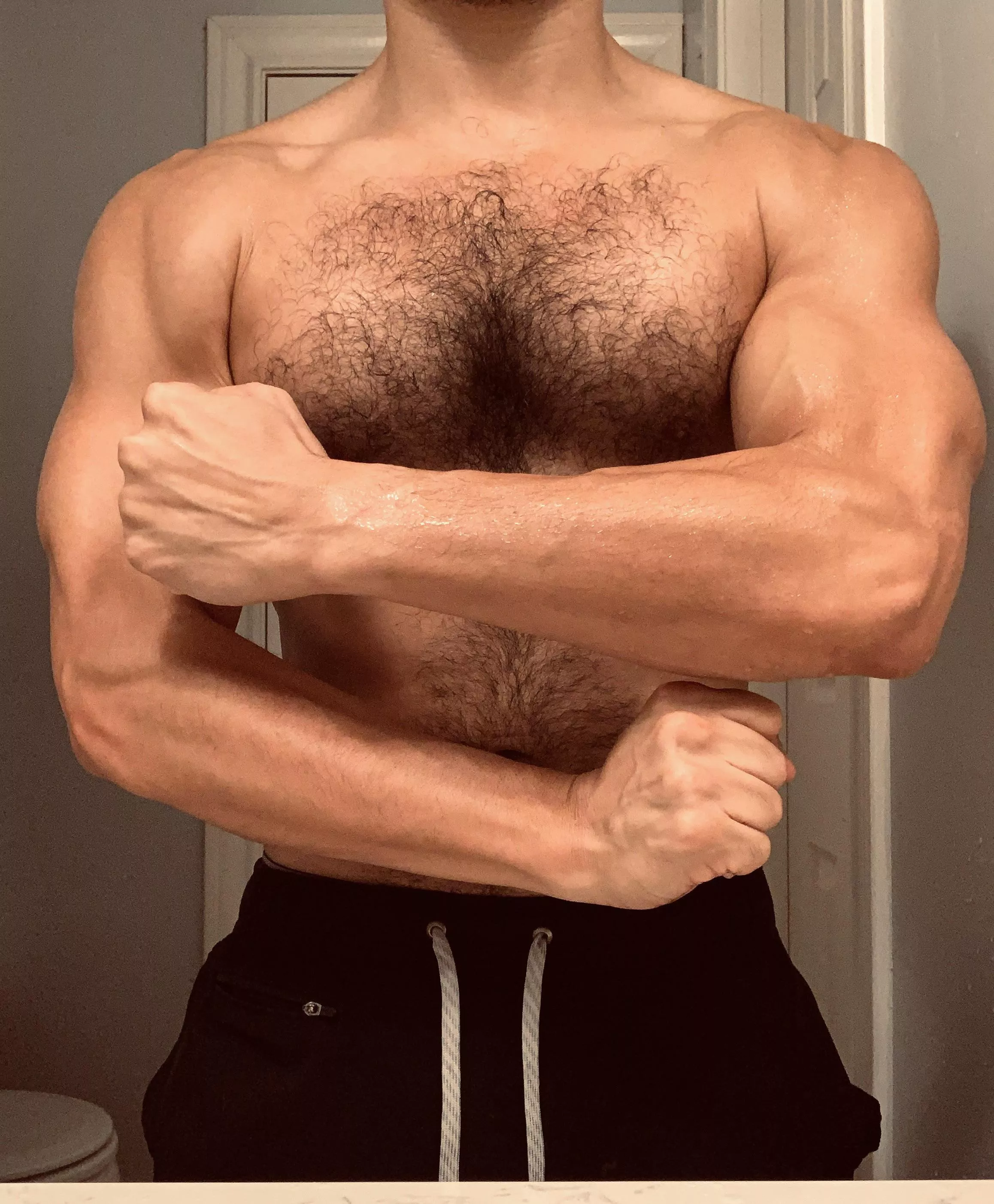 Daily DILF content. Forearm edition