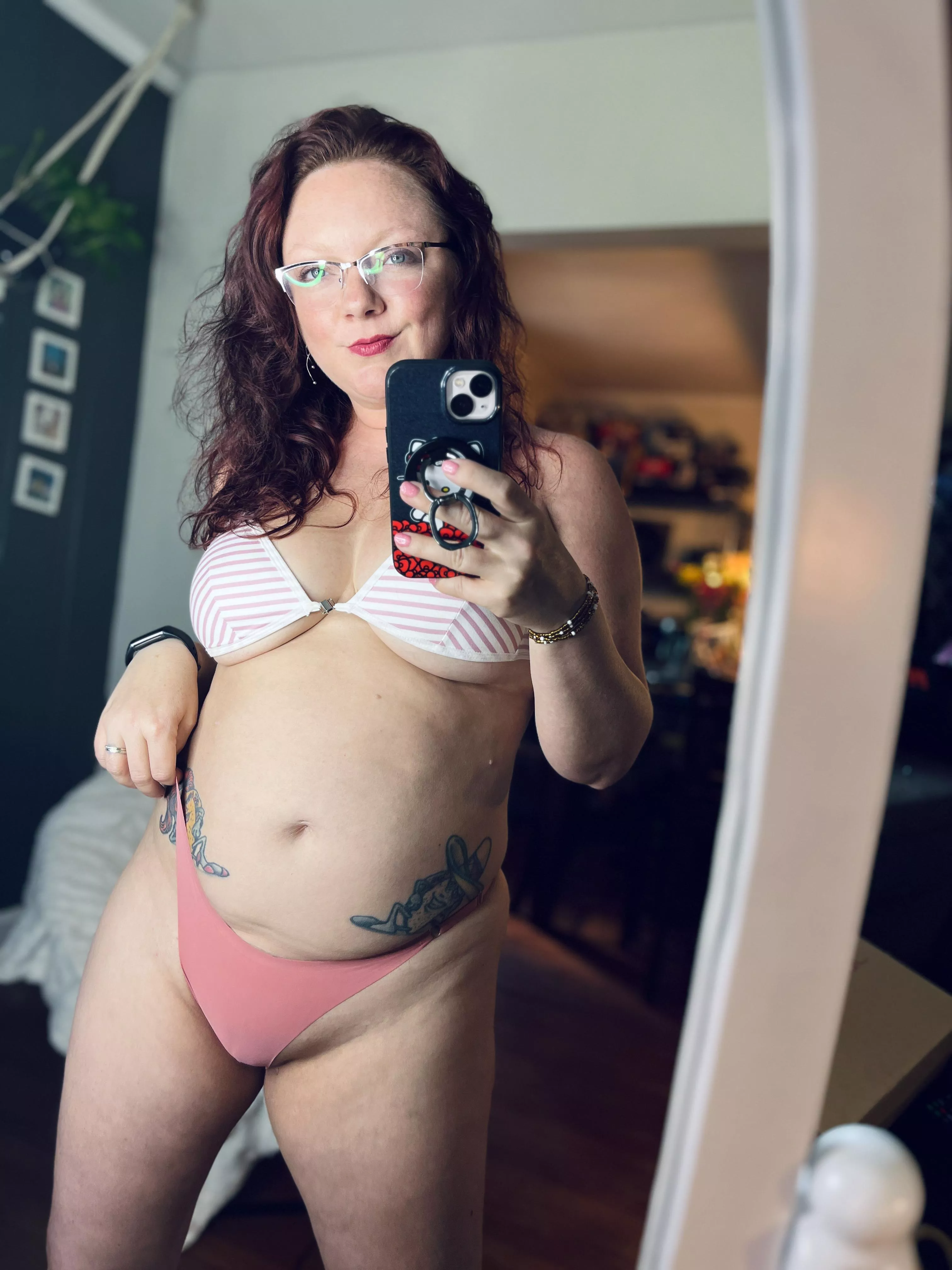 glasses and camel toe