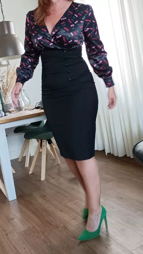 How about this dress ?