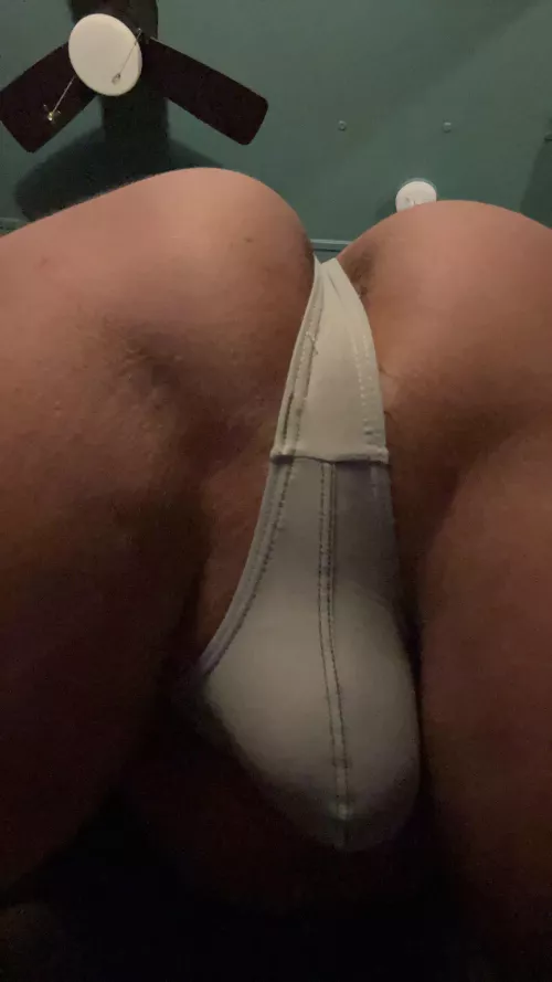 I love thongs it makes me feel sexy
