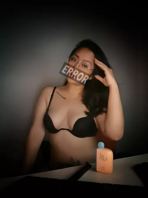 I love working in darkness. The only time that I would open my lights is when I have to open my camera (f)or a meeting. Well, I love darkness in general. Dark humor, my dark skin tone—even my soul is dark. Lol 😋😆🖤