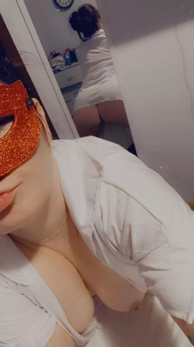 I was naughty and snuck a desert during meal time 🤭 but I’m not quite full 😩 any patients hiding a cream pie? 🤪