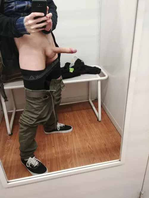 Is it just me or does everyone else get horny in changing rooms too 😝