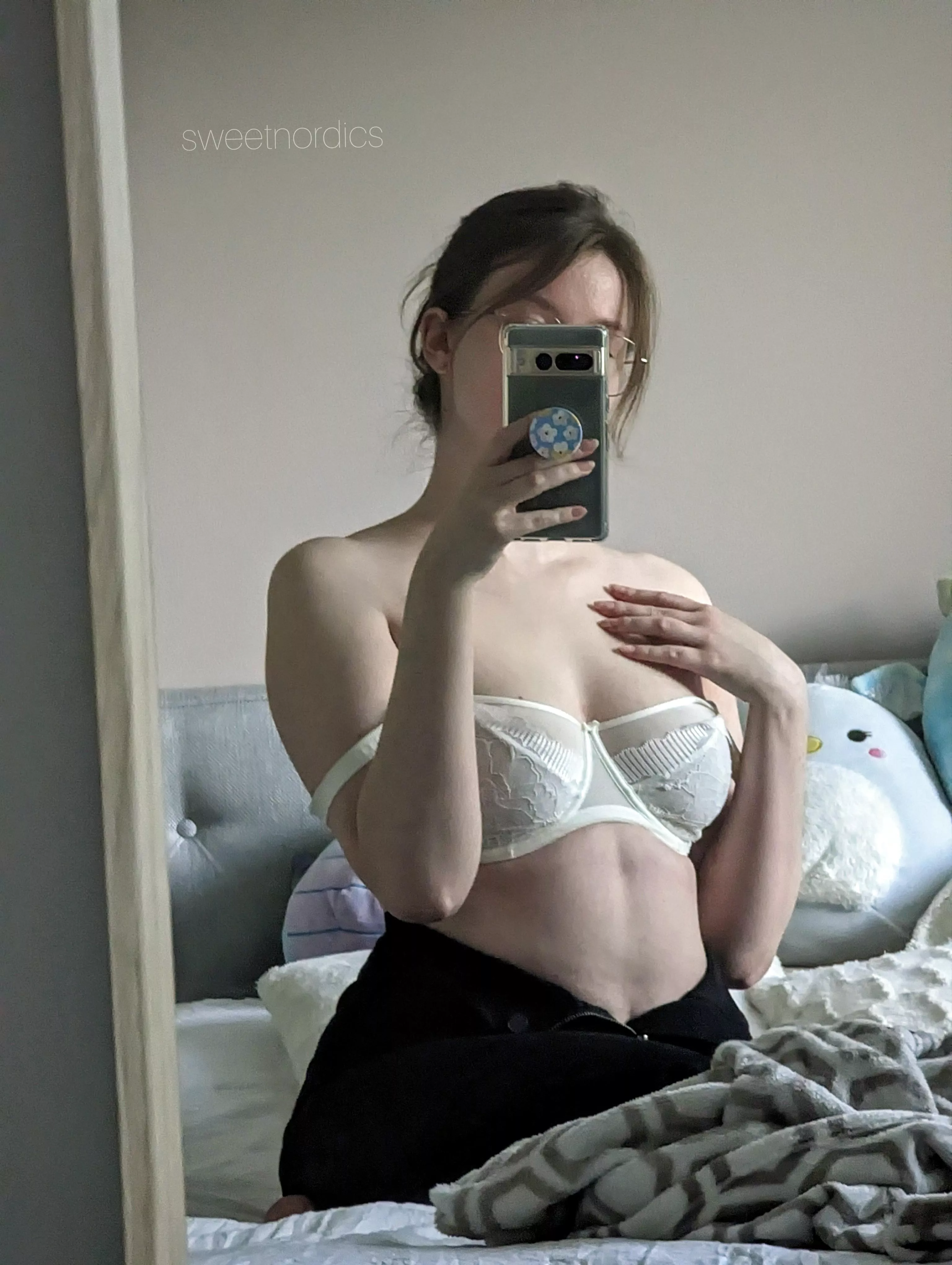 Mondays aren't always that bad [f]