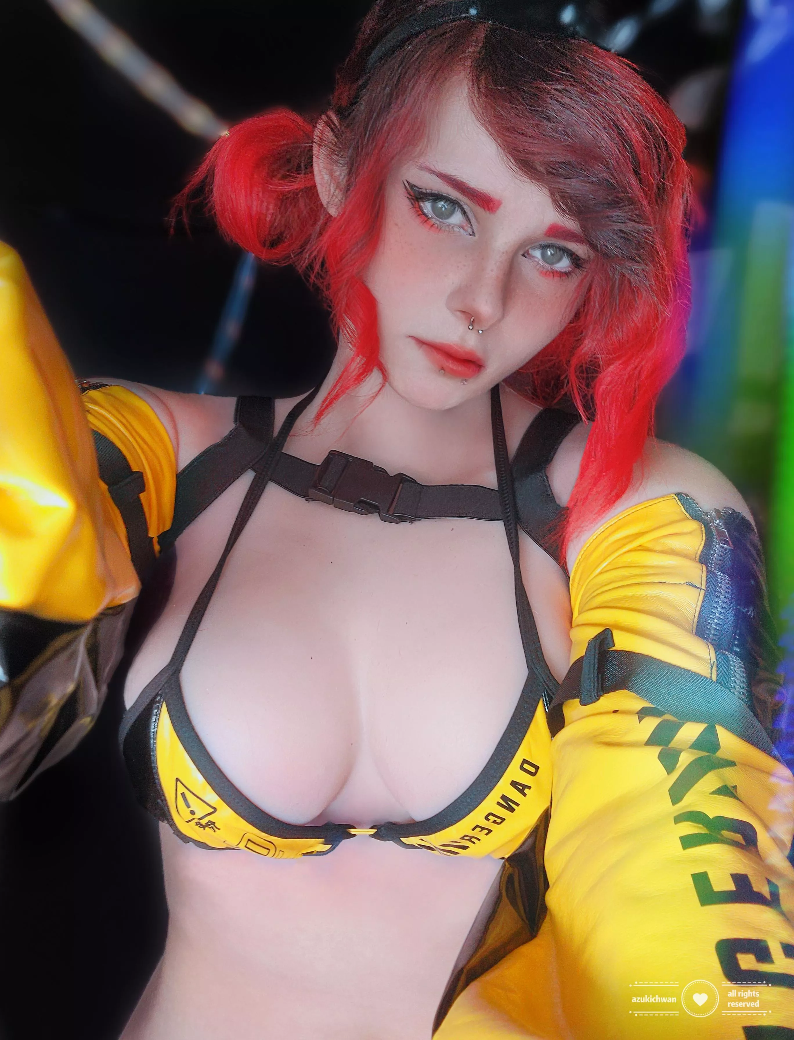 Nya! Notice me Senpai! 🐱