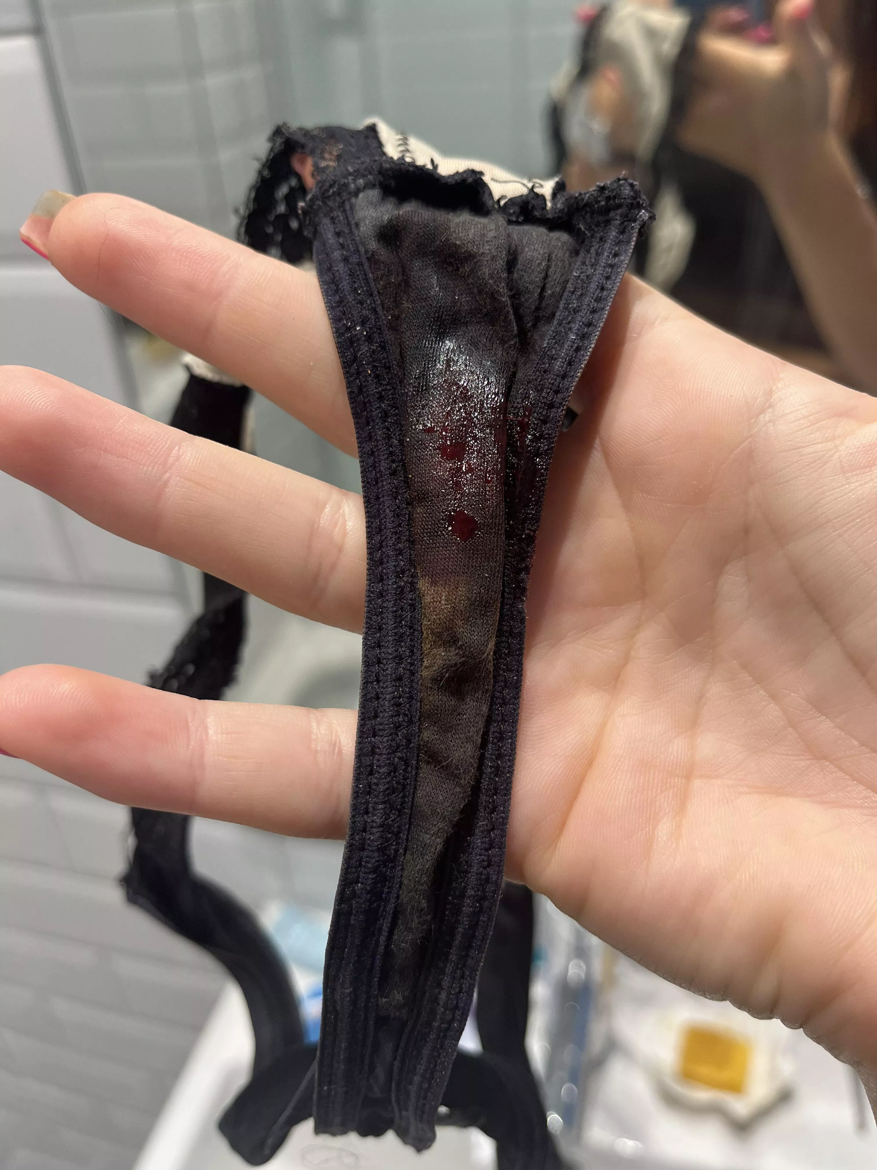 Oops my cup was leaking all over my panties 🩸