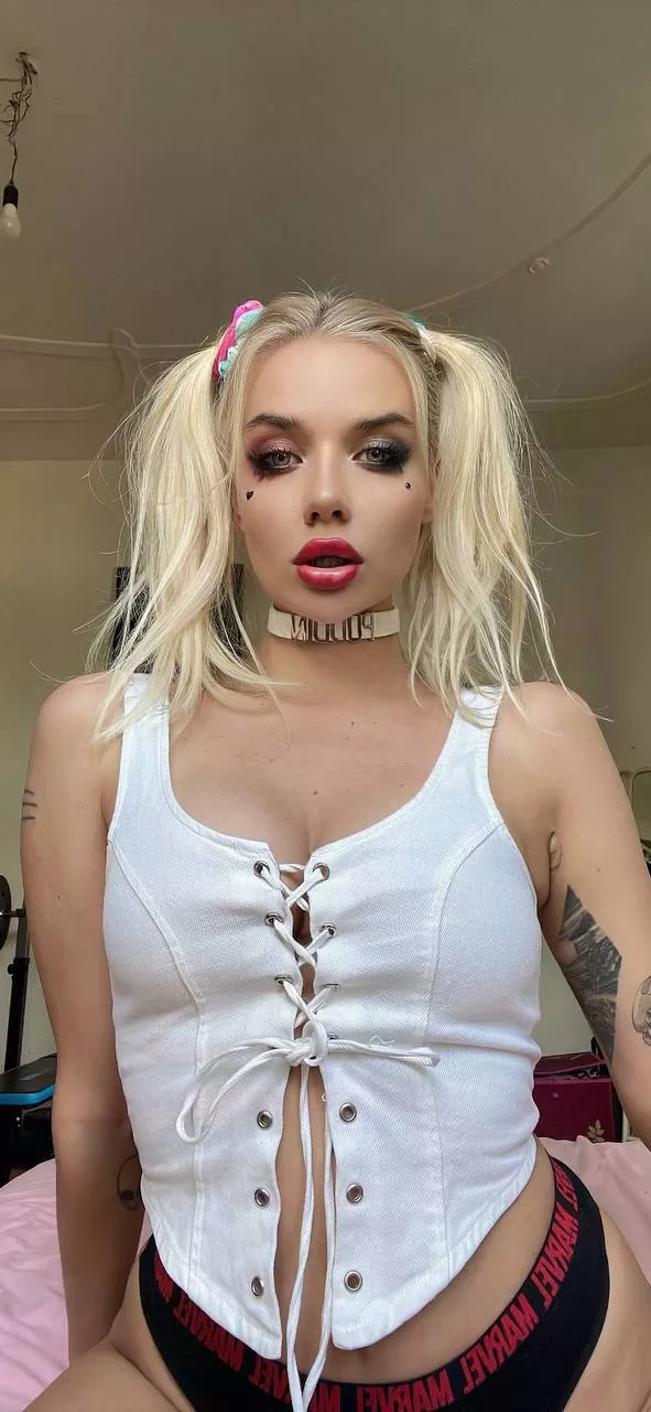 Shall I send you nude pics of me ?? Say yes If you want some ..