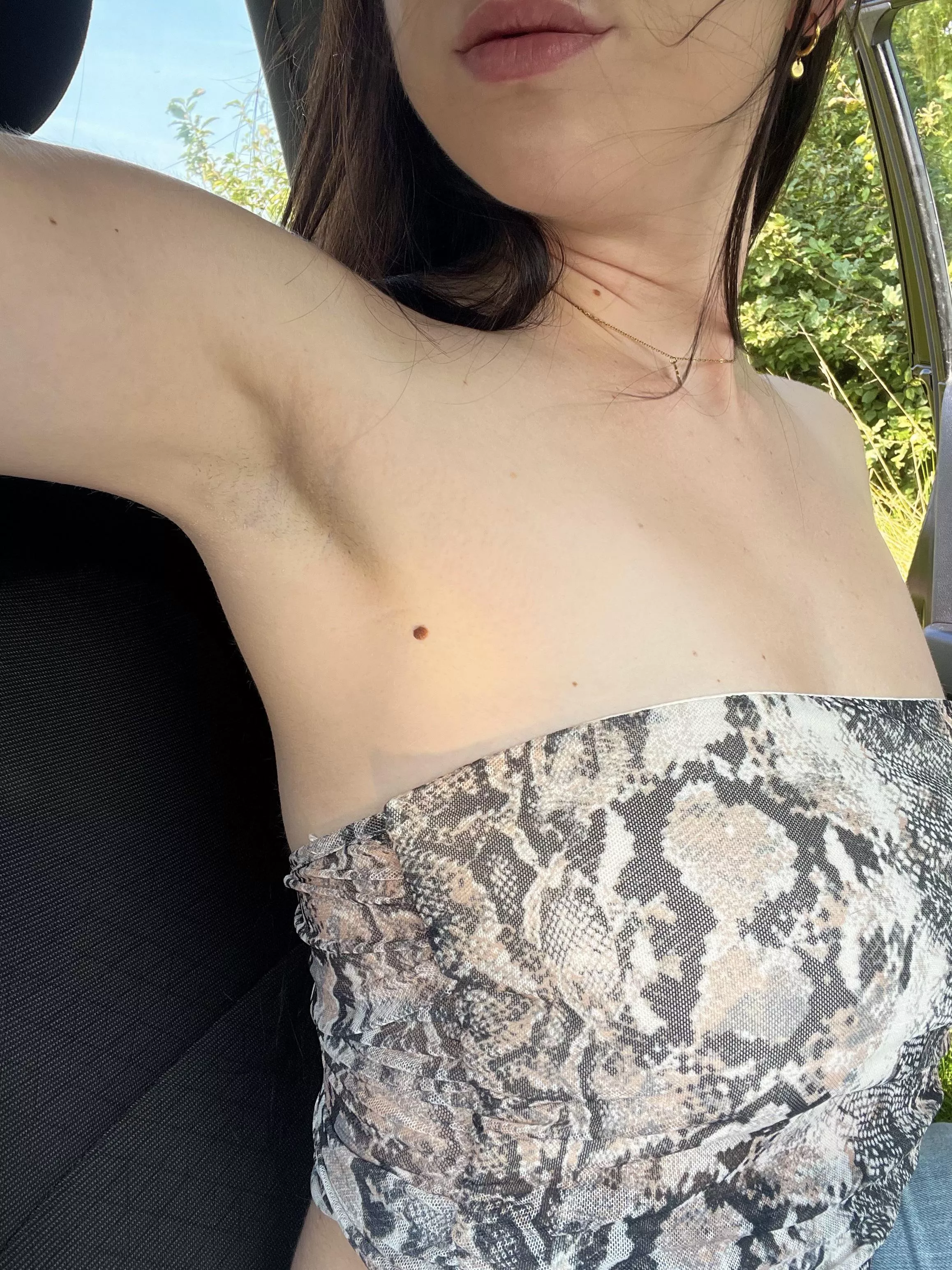 Want to smell my armpit after sweating all day?