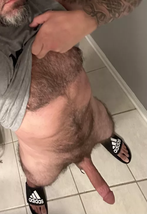 What will you do so your dads (46) yr old best friend doesn’t tell him you’re on reddit