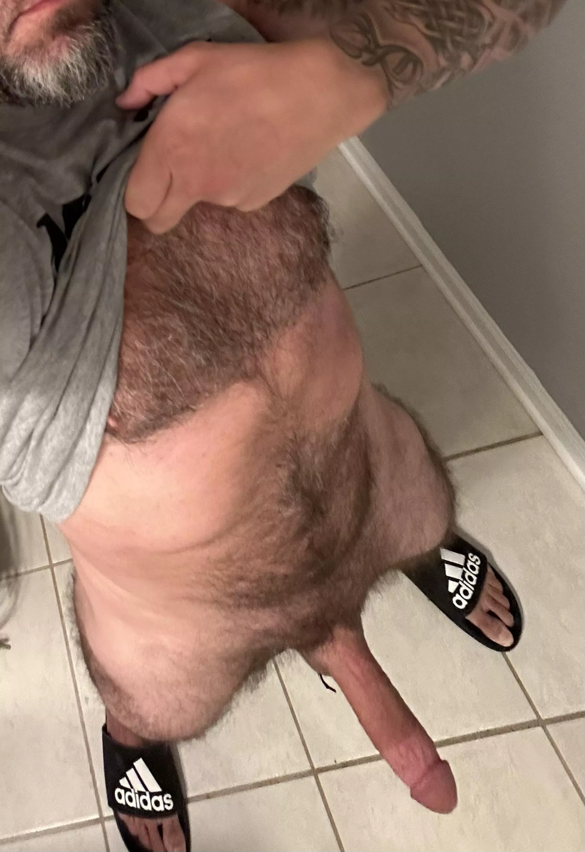 What will you do so your dads (46) yr old best friend doesn’t tell him you’re on reddit