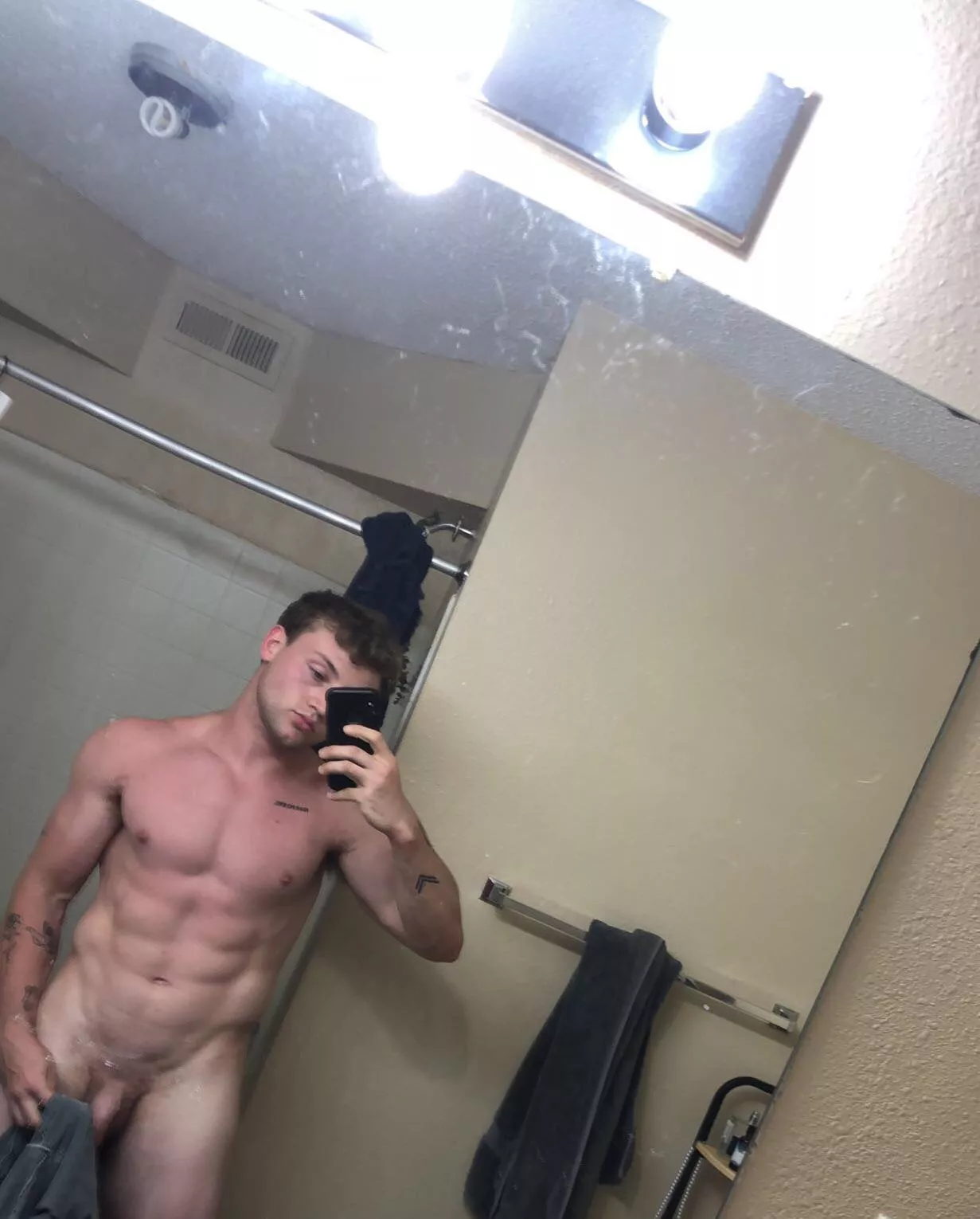 Who wants to join me😏