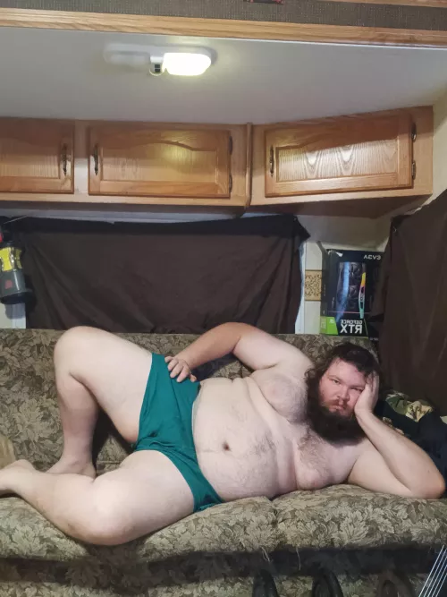 Youtuber 1ND1V1DUAL1ST