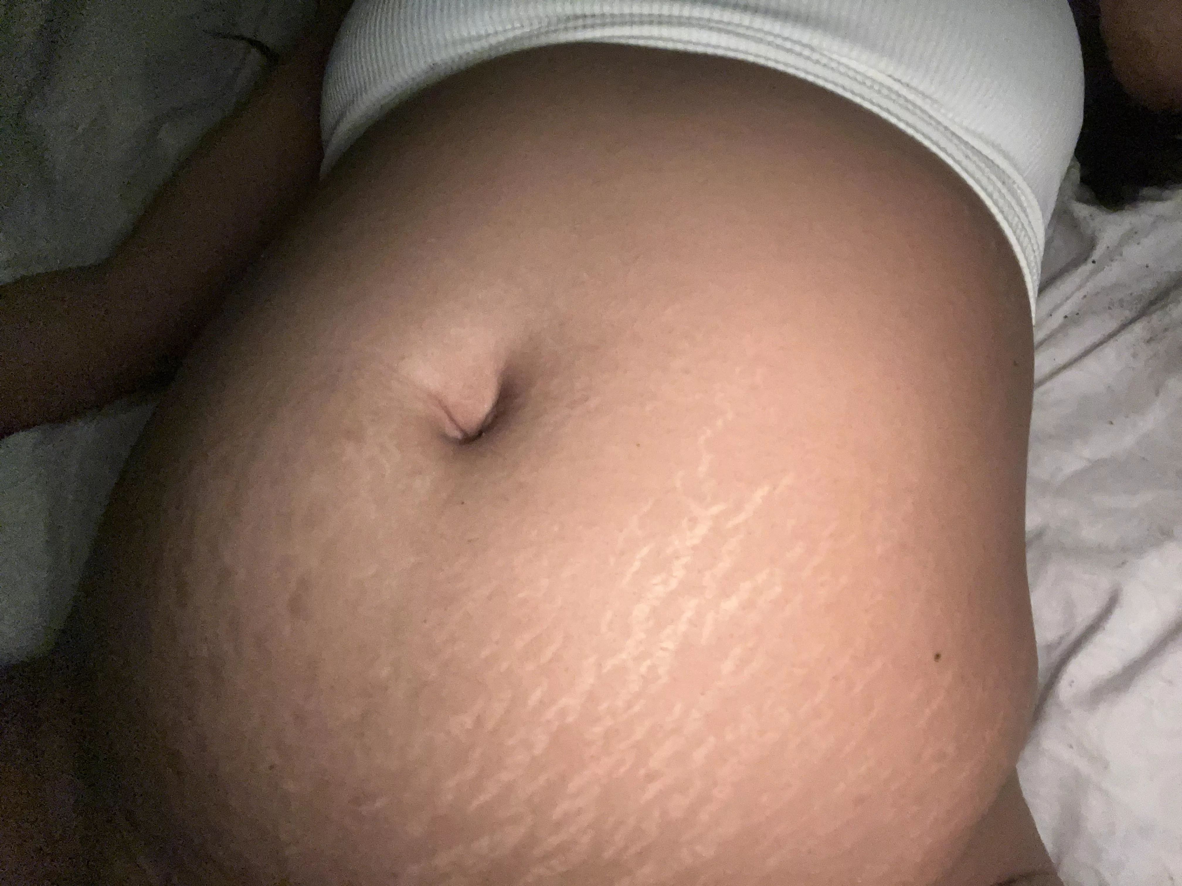 bloated groaning gurgly mess😣💕