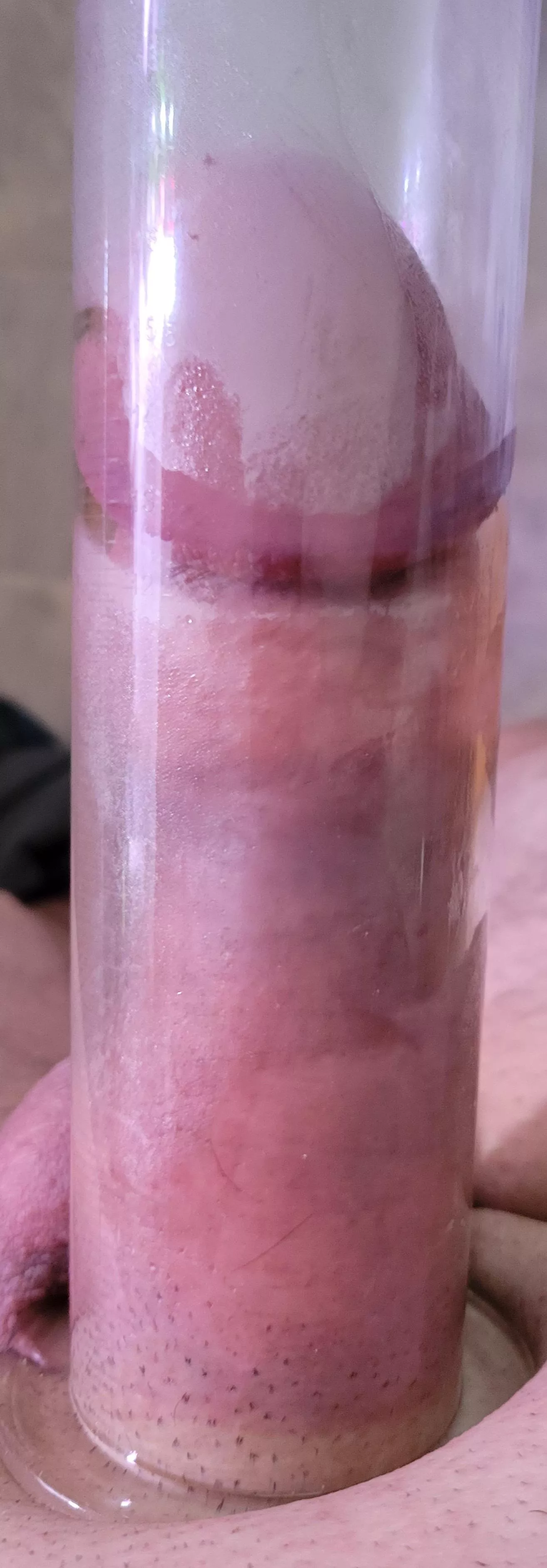 Full tube this morning. 45 min pump. Its a puffy fat cock kinda day.