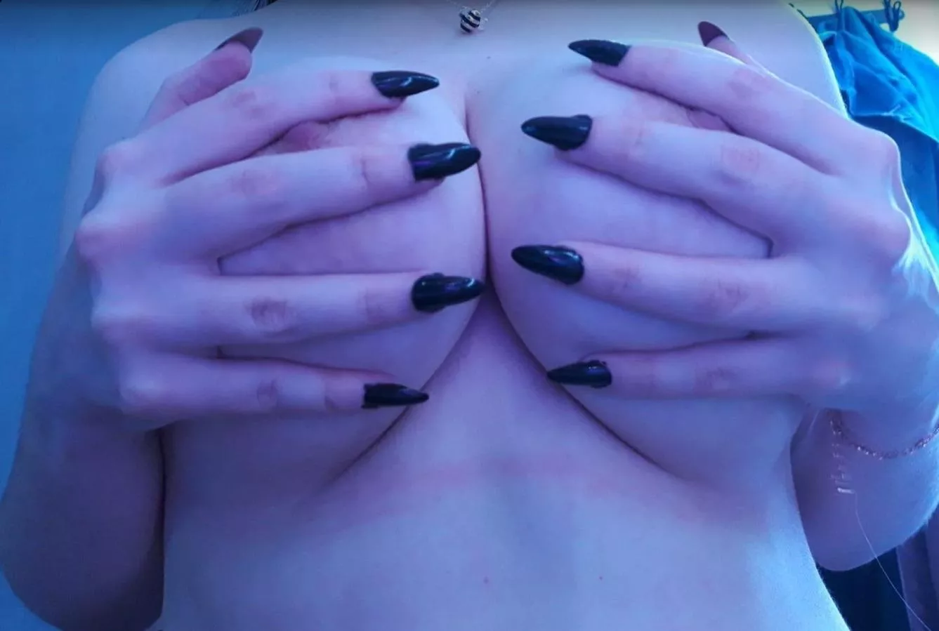 Help me hold them together!