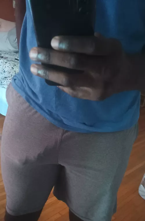 I told her to make me precum through my shorts using her face only.