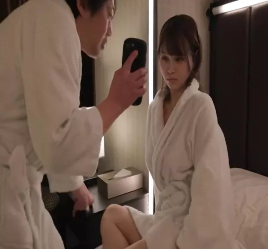 Name of this beautiful actress