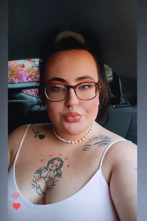 Plus sized tattooed scouser @ffslmaostfu