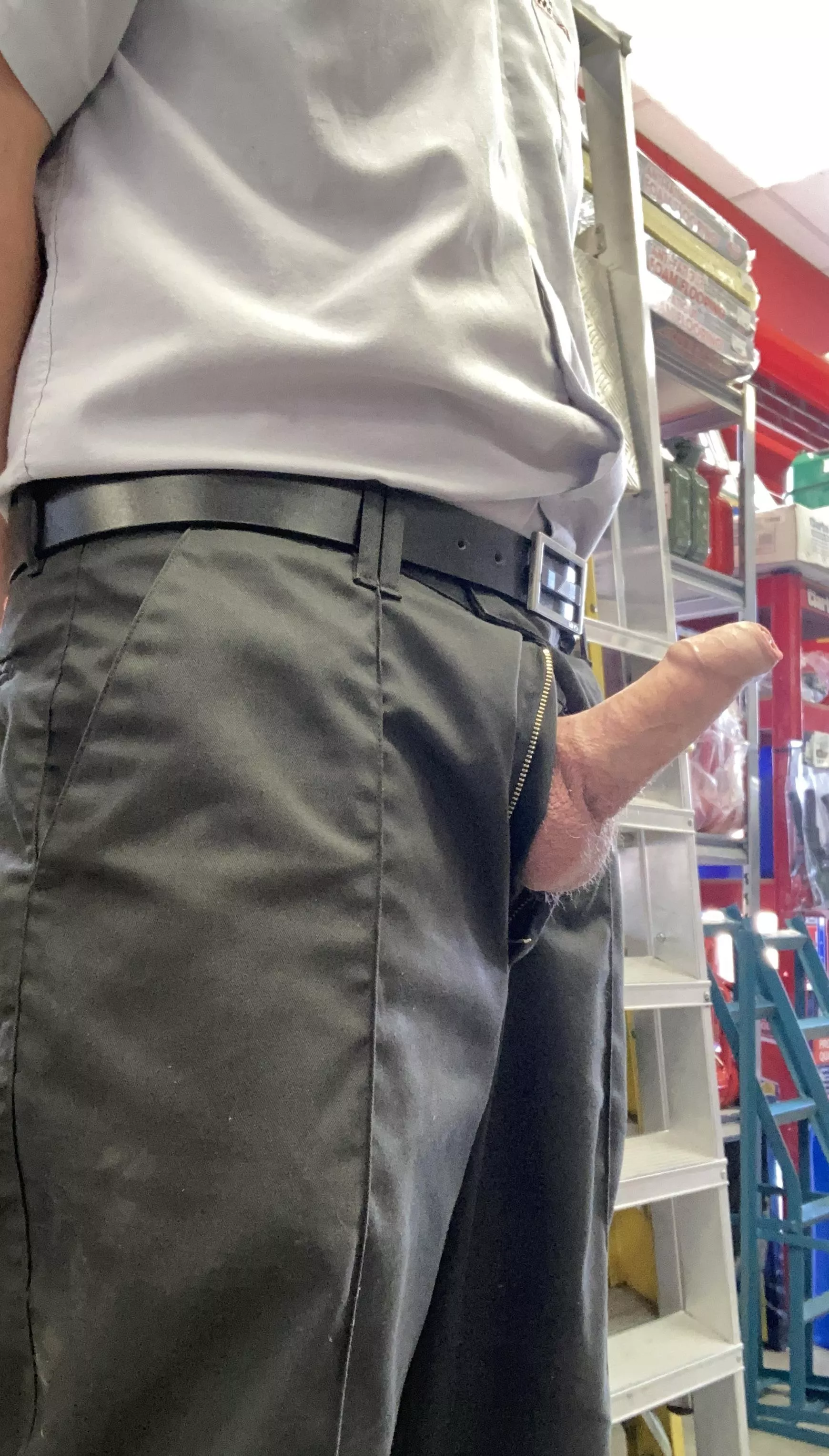 Scrolling Reddit always seems to get me like this 🤷🏻‍♂️😈(47) married dad