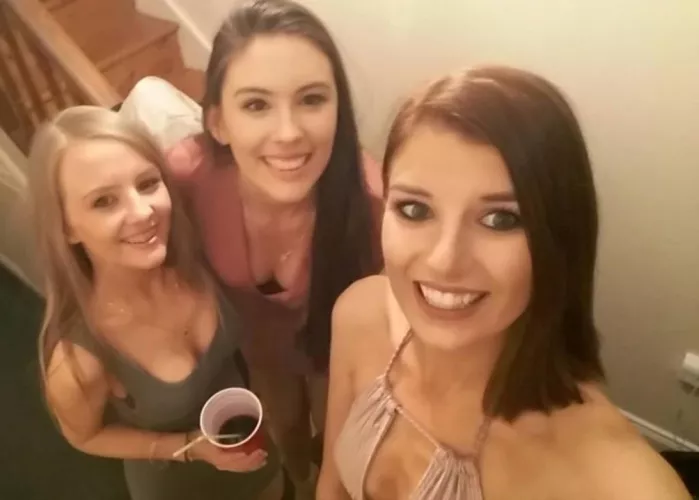 Sexy college girls