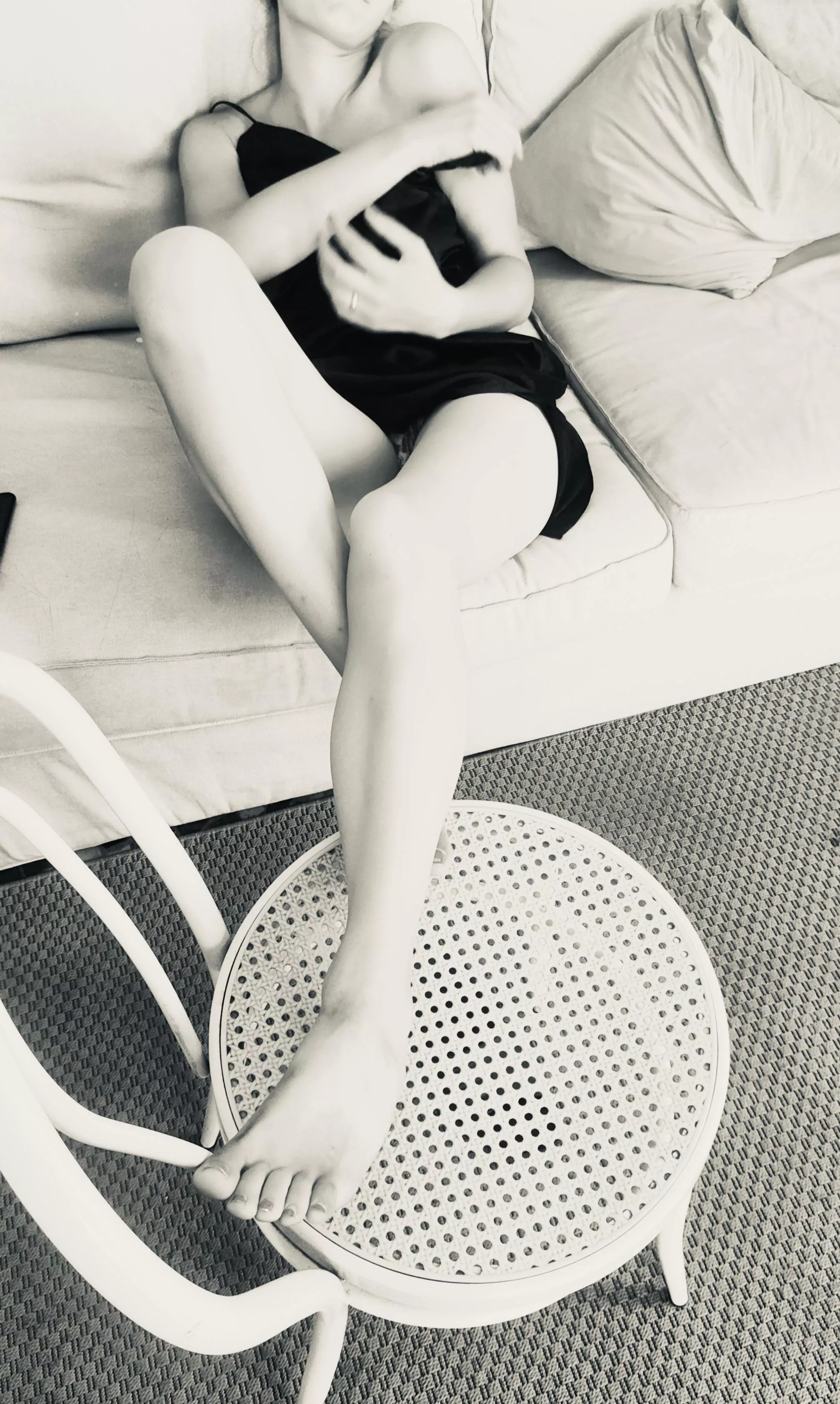 You get to lick one thing only..choose wisely 🖤🐇