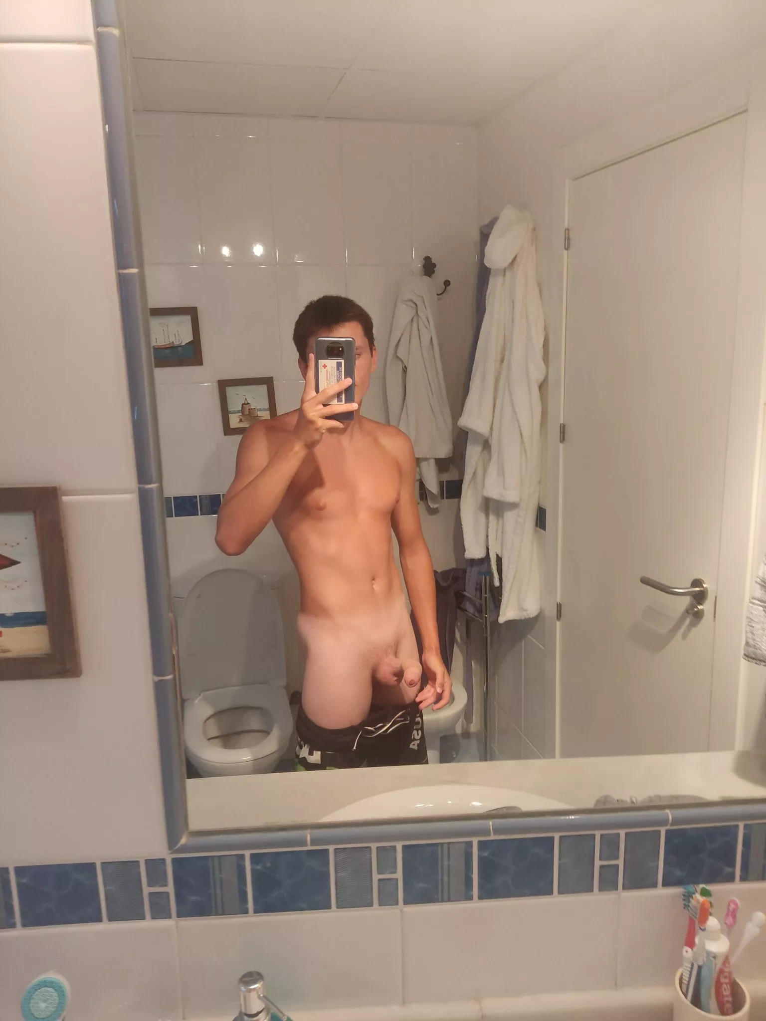 18 if u want to pegg me dm me