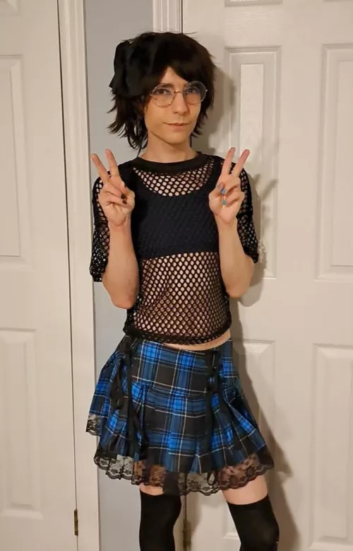 A femboy! Will you keep him or double him and give to the next person?