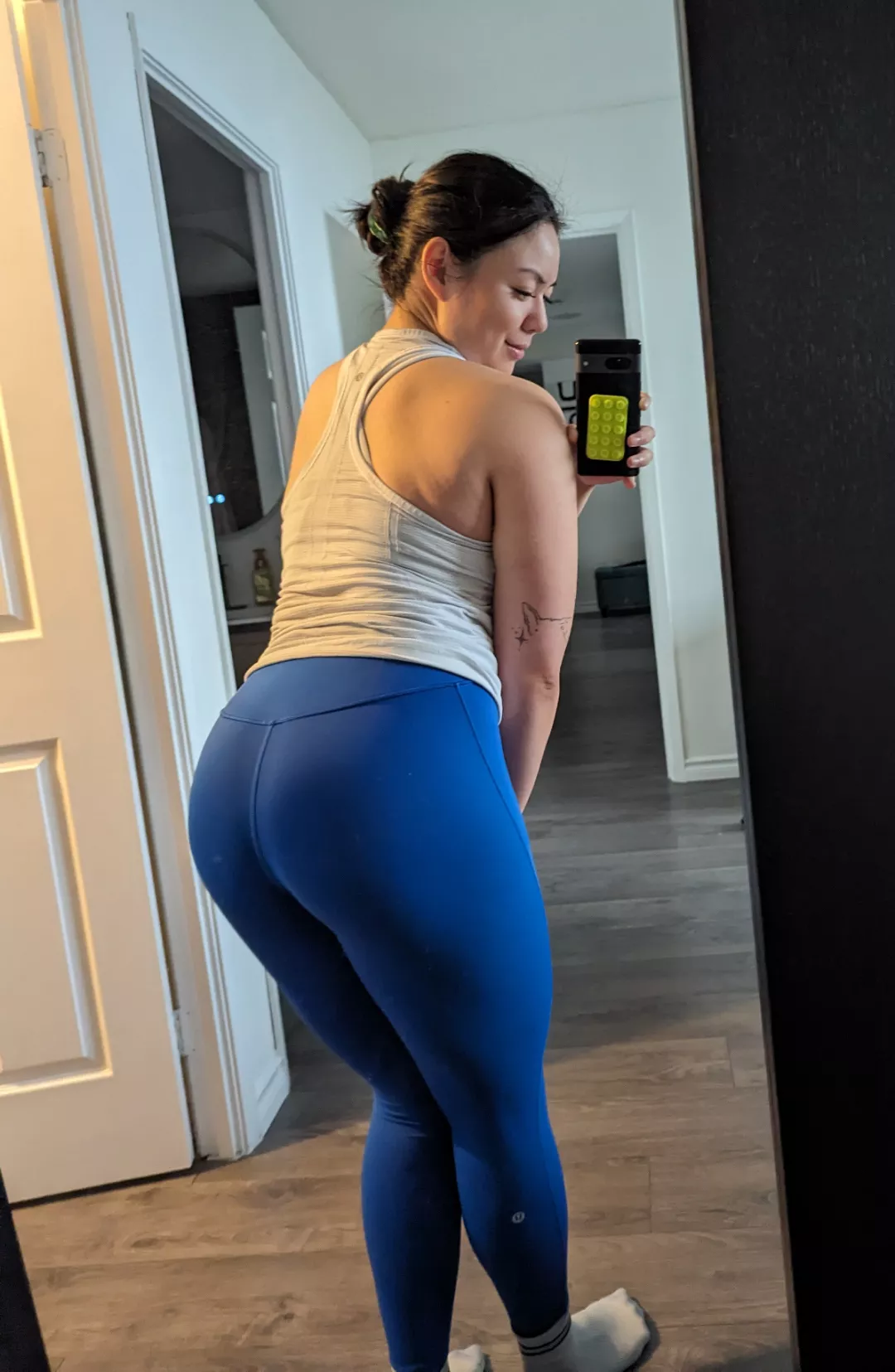 Bury yourself in between the thighs