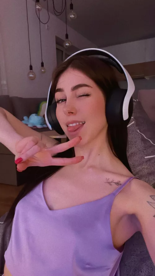 Come have some fun w me<3