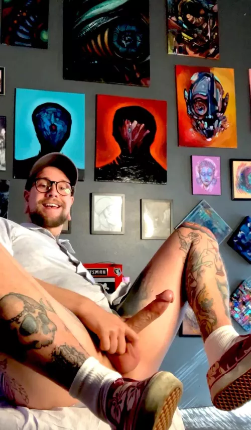 Cum to my art studio…