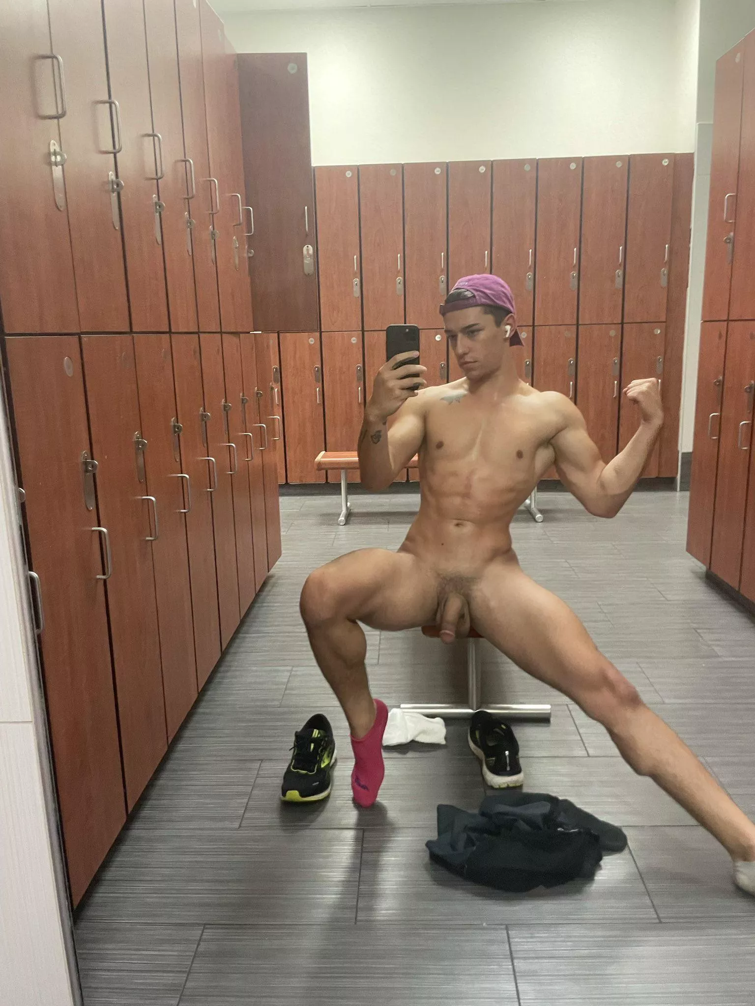 Flaunting his package