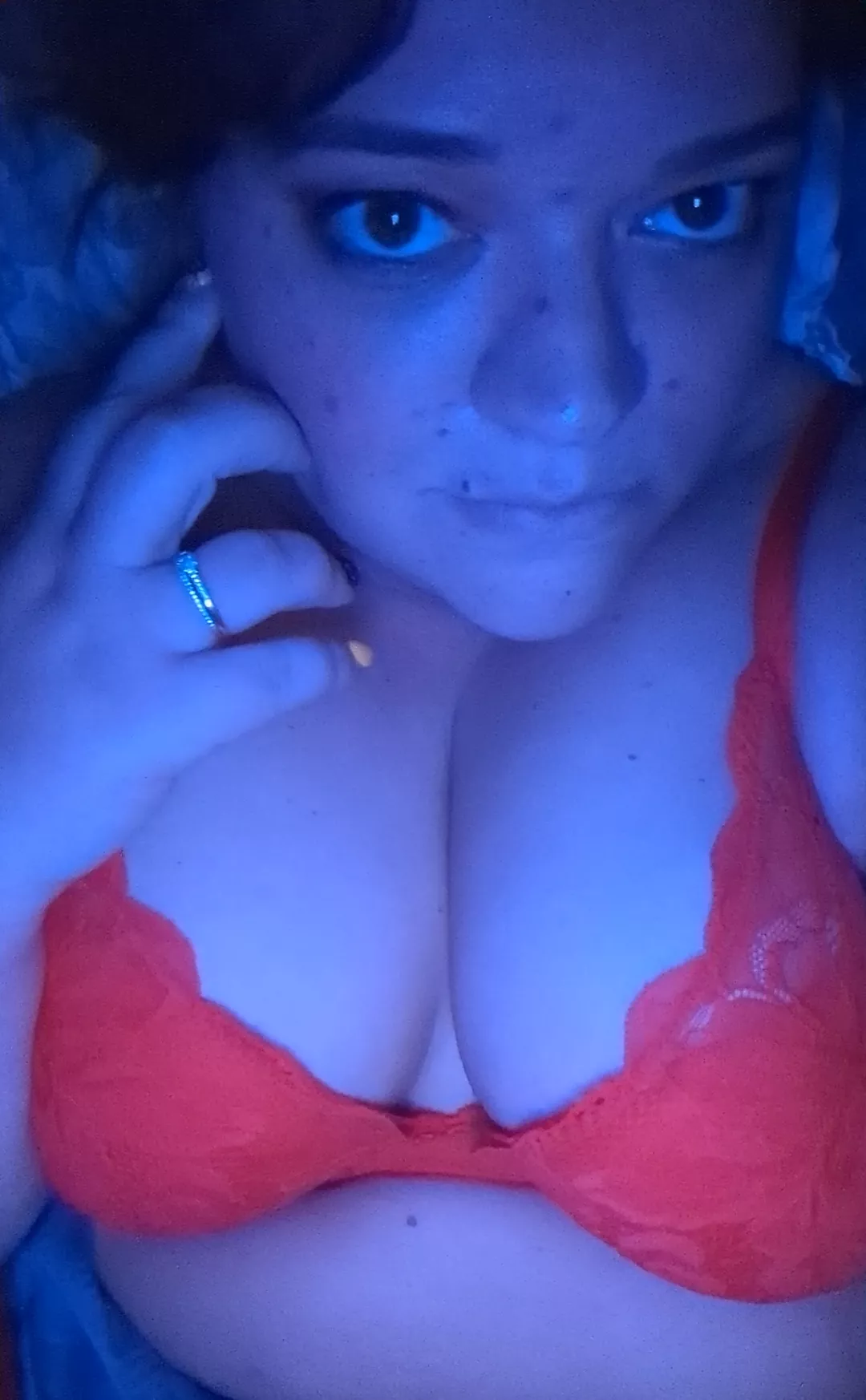 He knows why I take these photos 😉😈