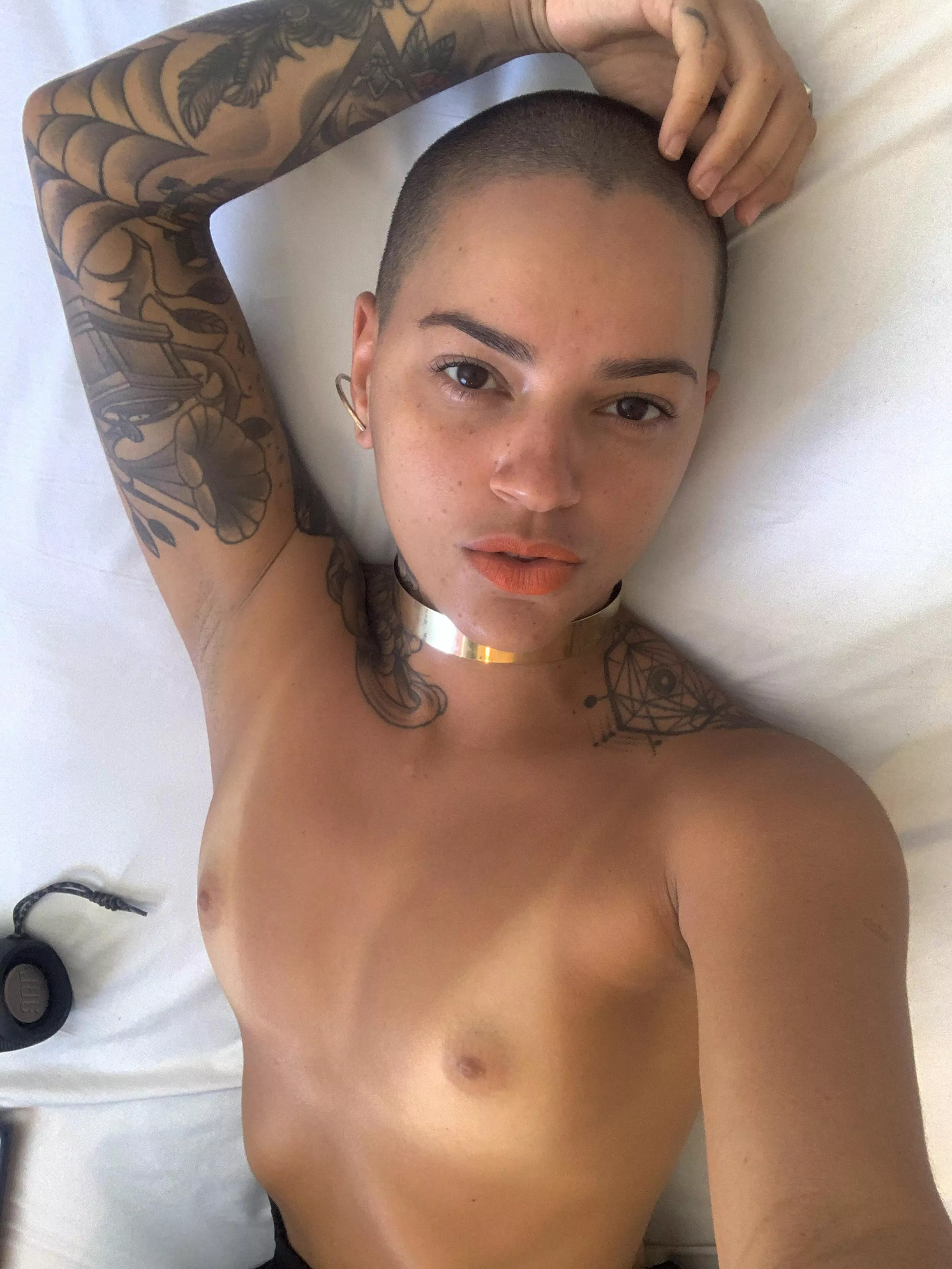 Just lie on the bed and lick