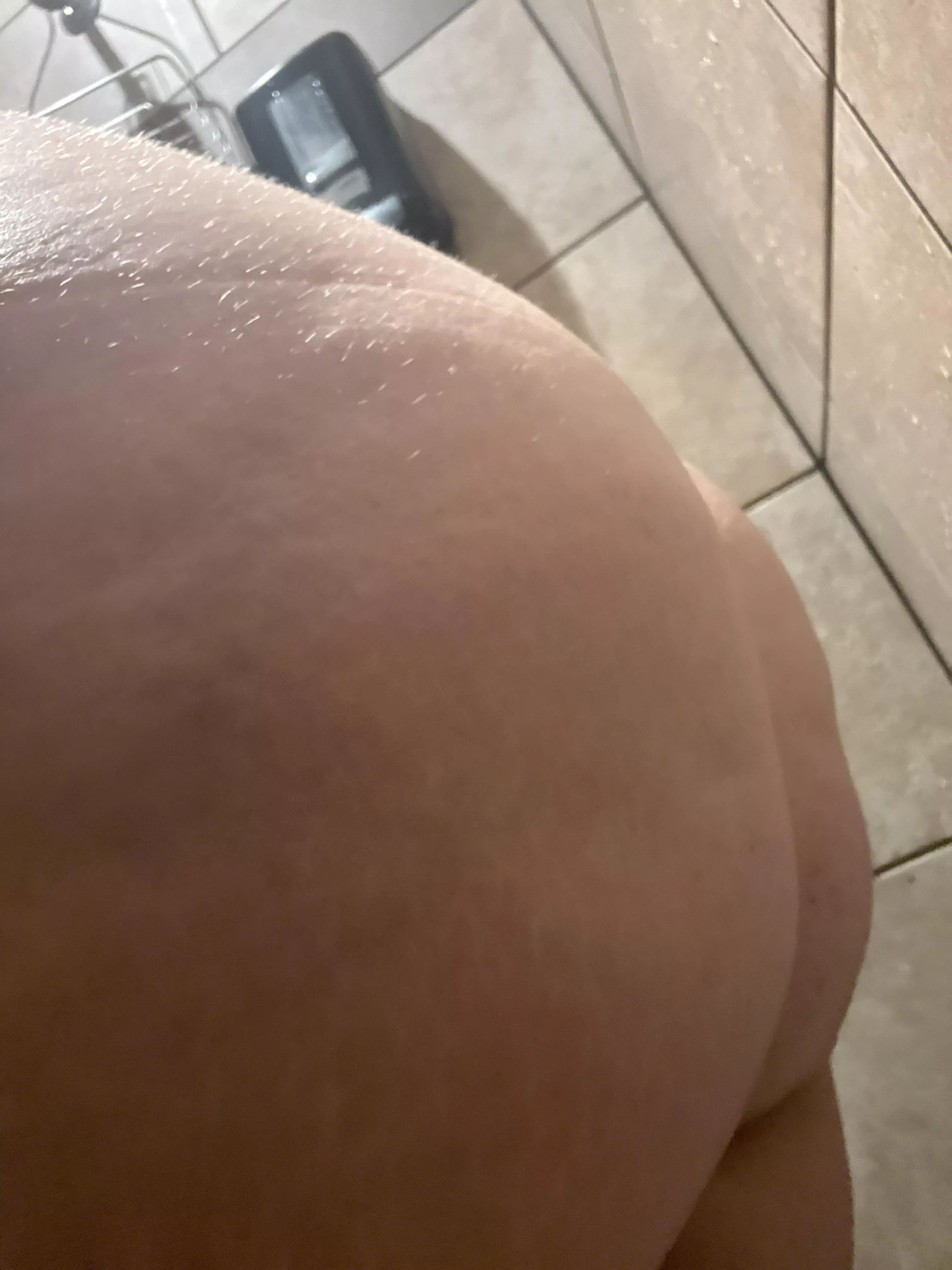 Wash my backside [F]or me after a sweaty workout…