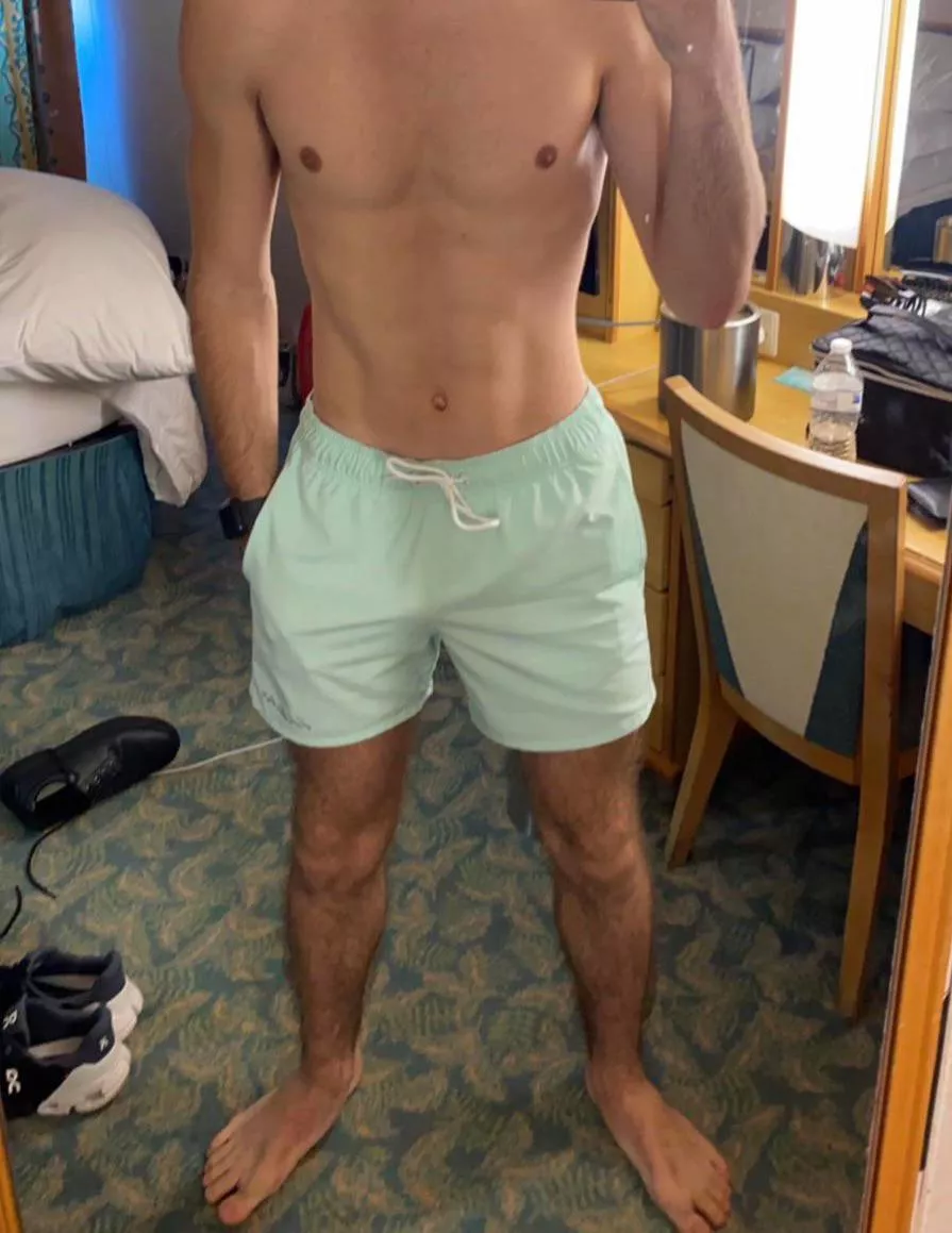 21 lf masc muscle bros. Bottoms+ older+ send a pic for a response @jj185726 21 lf masc muscle bros. Bottoms+ older+ send a pic for a response @jj185726