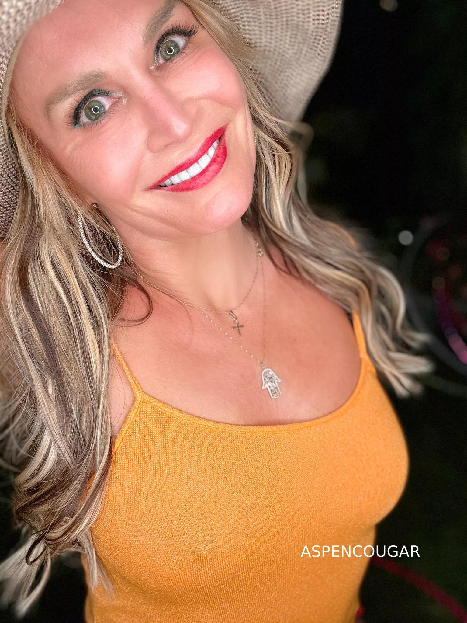 55 Aspen Cougar MILF's erect, sensitive nipples braless. Any Cubbies want to suckle?