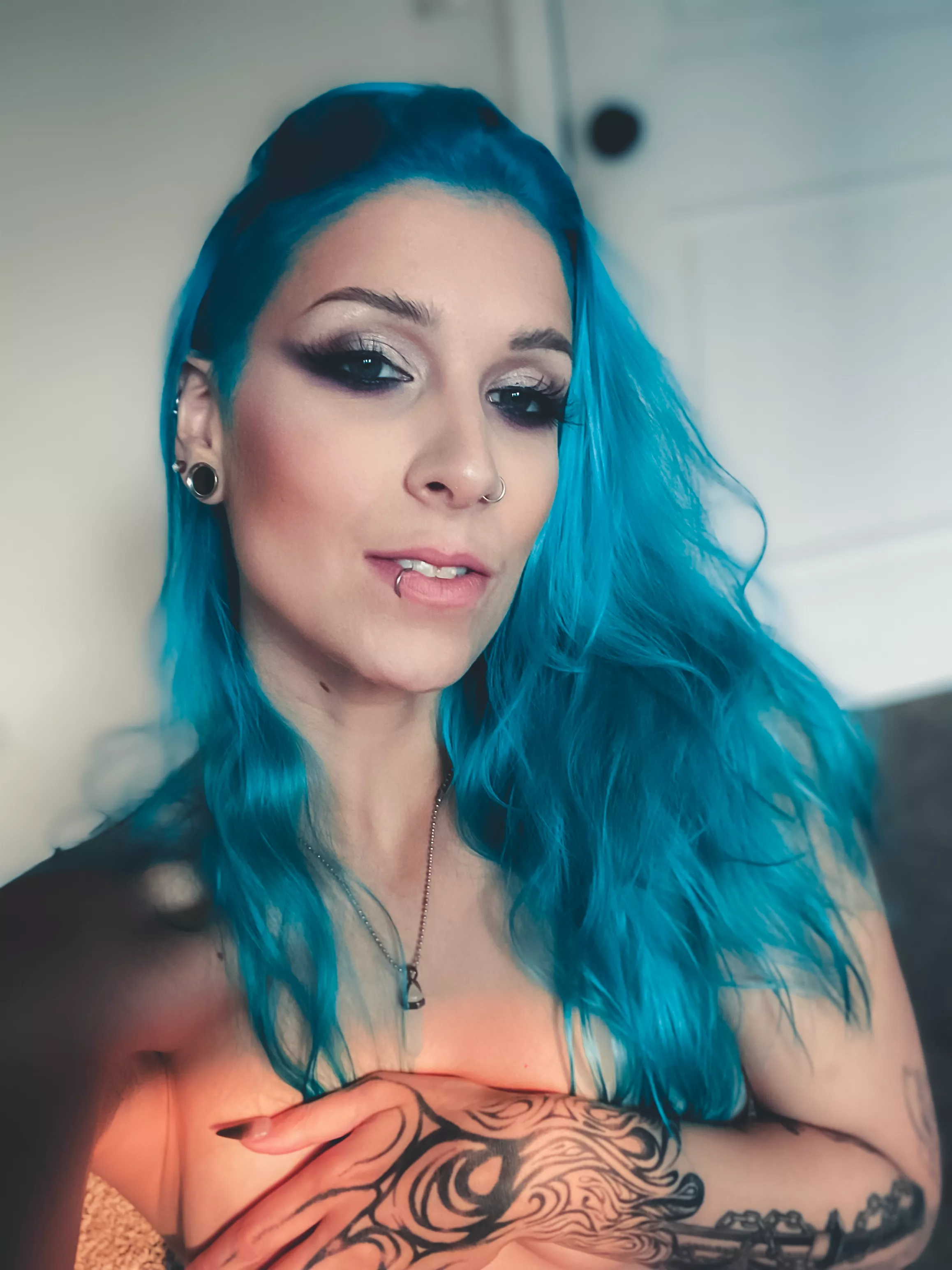 Arctic Faux (@arcticfauxxx) [onlyfans]