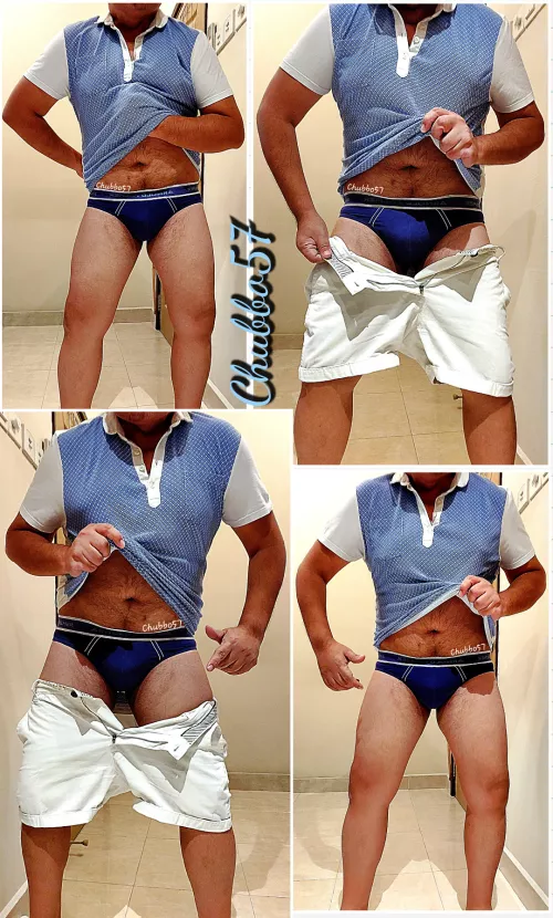 Attended my niece's concert at her preschool last weekend. Caught the eye of some of the daddies there. Here's what they didn't see.